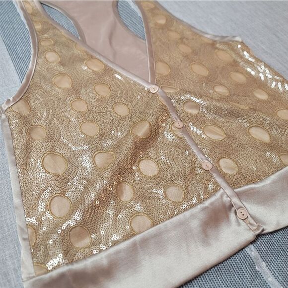 GLAM Sequined Racerback Top - Picture 2 of 8